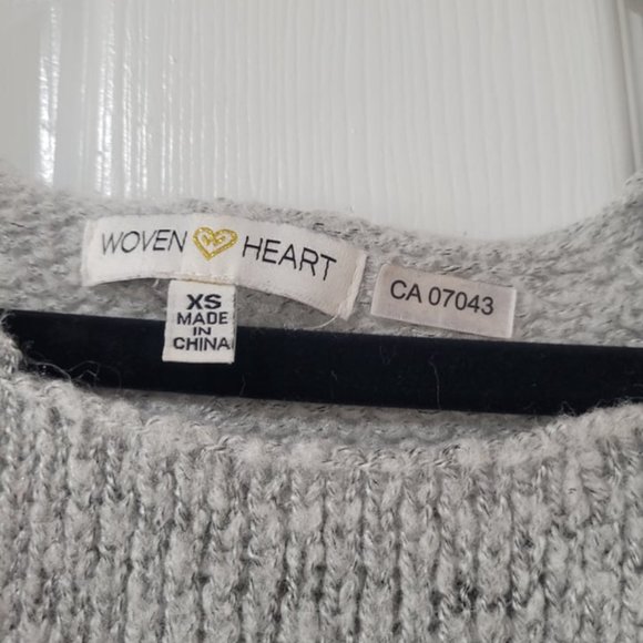 Pretty Sweater - Picture 5 of 5